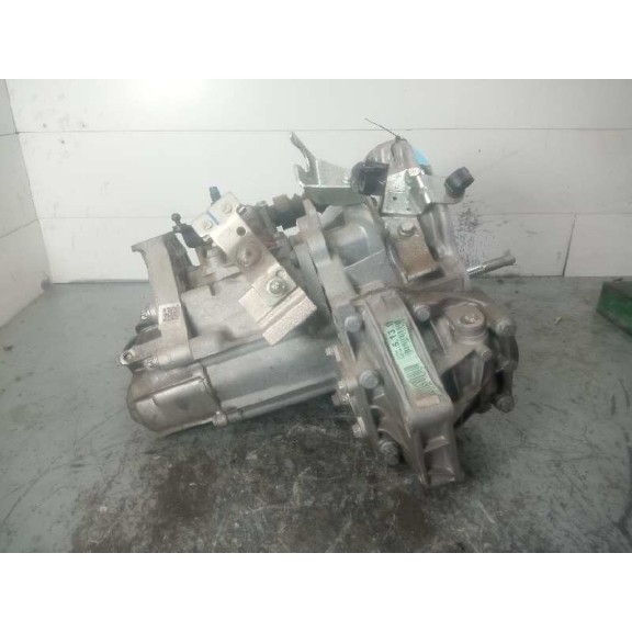 Recambio de caja cambios para fiat 500 lounge referencia OEM IAM 55204040 ENTREGA CASCO 6V 25.990KM