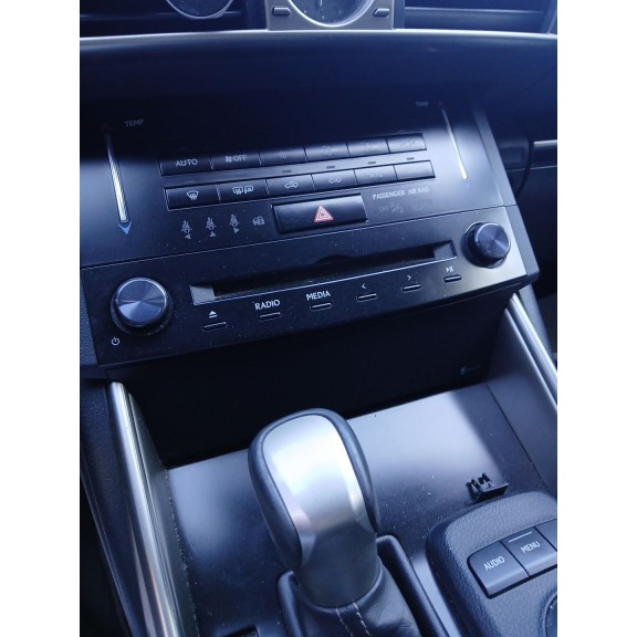 Recambio de sistema audio / radio cd para lexus is iii (_e3_) 300h (ave30_) referencia OEM IAM   