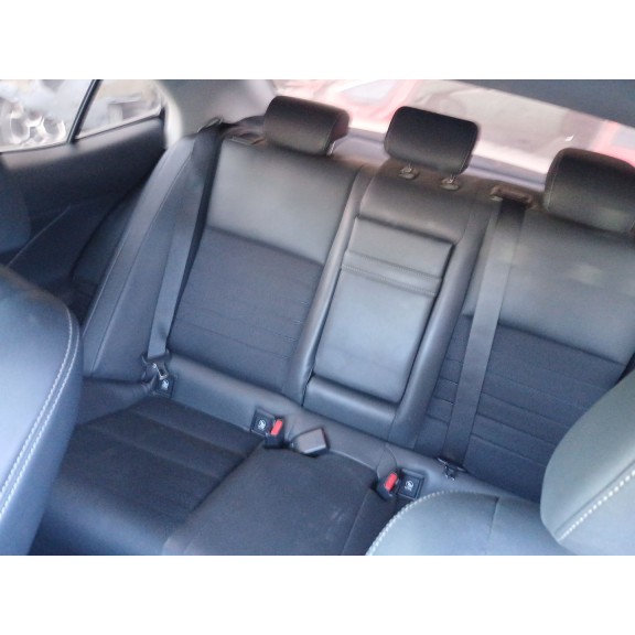 lexus is iii (_e3_) del año 2014