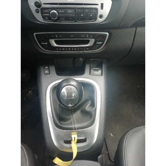 renault scenic iii del año 2014