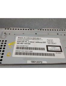 Recambio de sistema audio / radio cd para kia pro_cee´d drive referencia OEM IAM 961601h100   2