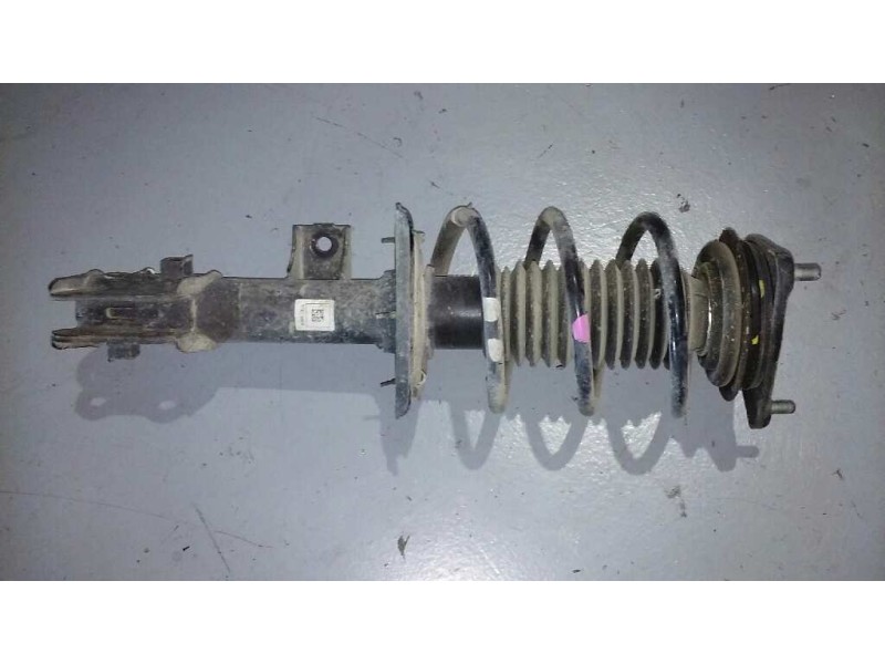 Recambio de amortiguador delantero derecho para hyundai i30 (gd) style referencia OEM IAM 54661A6010  