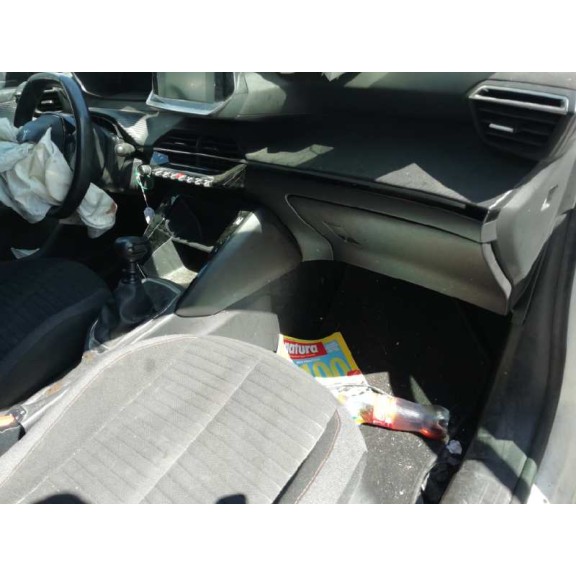 peugeot 208 (p2) del año 2020