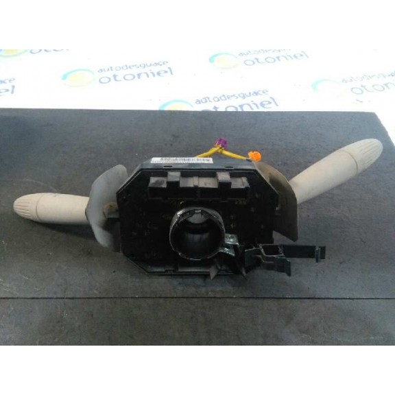 Recambio de mando multifuncion para fiat nuova 500 (150) blackjack referencia OEM IAM 07354724640  