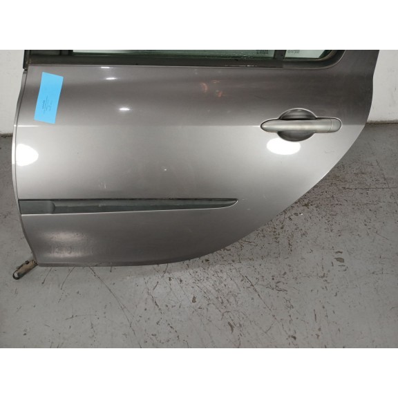 Recambio de puerta trasera izquierda para renault clio iii business referencia OEM IAM   