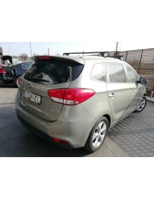 kia carens ( ) del año 2014