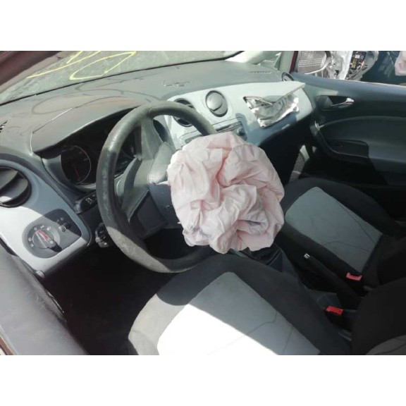 seat ibiza (6j5) del año 2014