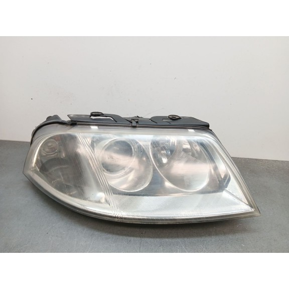 Recambio de faro derecho para volkswagen passat b5.5 (3b3) 1.9 tdi referencia OEM IAM 1el00835002  