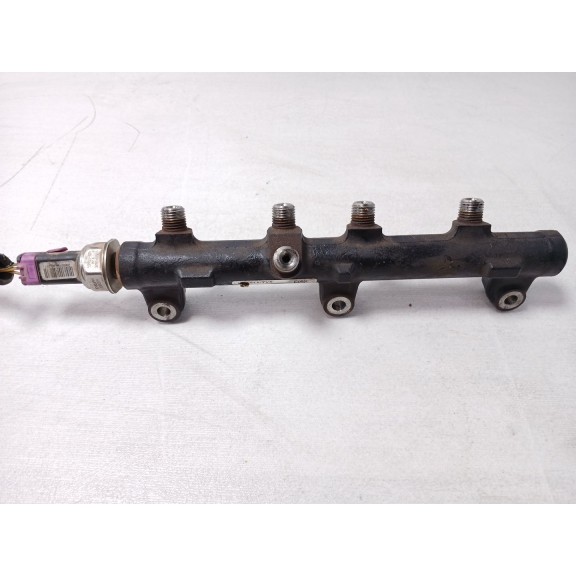 Recambio de rampa inyectora para tata safari 2.2 referencia OEM IAM r9144z210a  