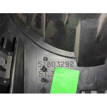 Recambio de aireador para fiat nuova 500 (150) by diesel referencia OEM IAM 226541 IZQUIERDO 51803292