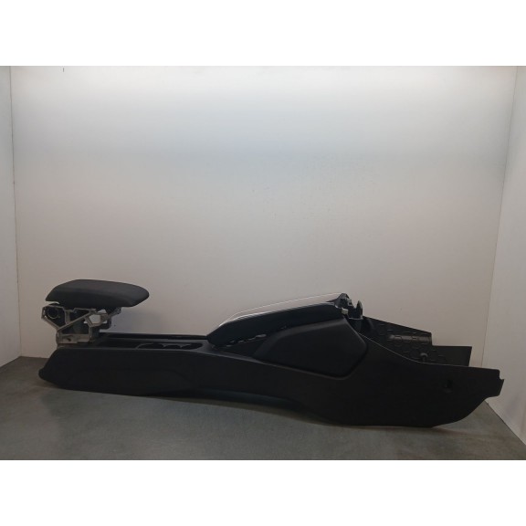 Recambio de apoyabrazos central para audi a1 sportback (gba) referencia OEM IAM 82b863243  