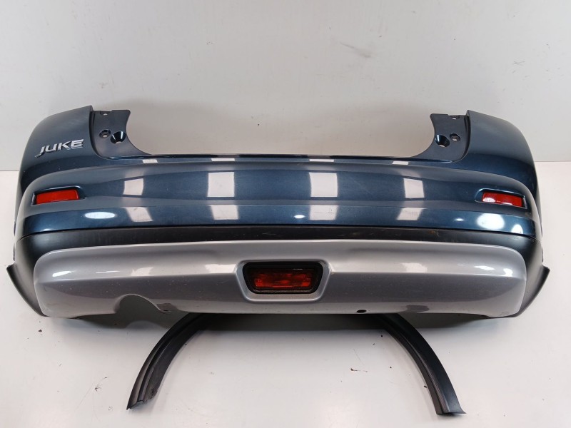 Recambio de paragolpes trasero para nissan juke (f15) 1.6 referencia OEM IAM 850221KA6H  