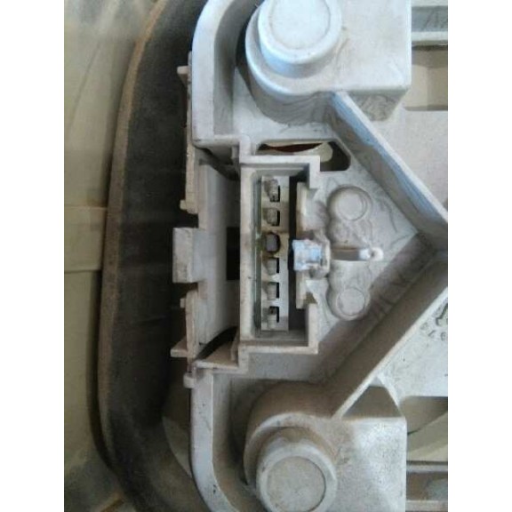 Recambio de piloto trasero derecho para peugeot 309 gl referencia OEM IAM 635151  TOCADO