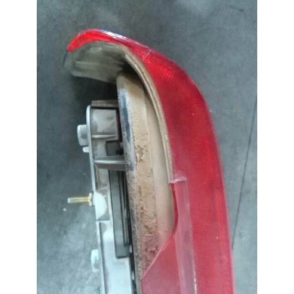 Recambio de piloto trasero derecho para peugeot 309 gl referencia OEM IAM 635151  TOCADO