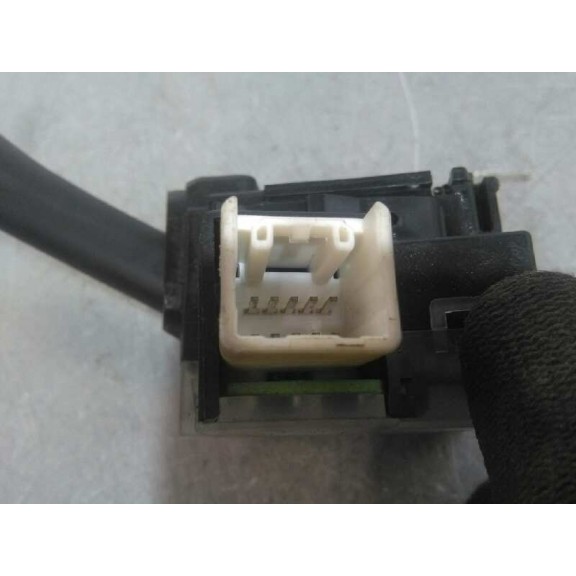 Recambio de mando luces para mitsubishi montero pinin (h60/h70) 2000 gdi (5-ptas.) referencia OEM IAM   VOLANTE