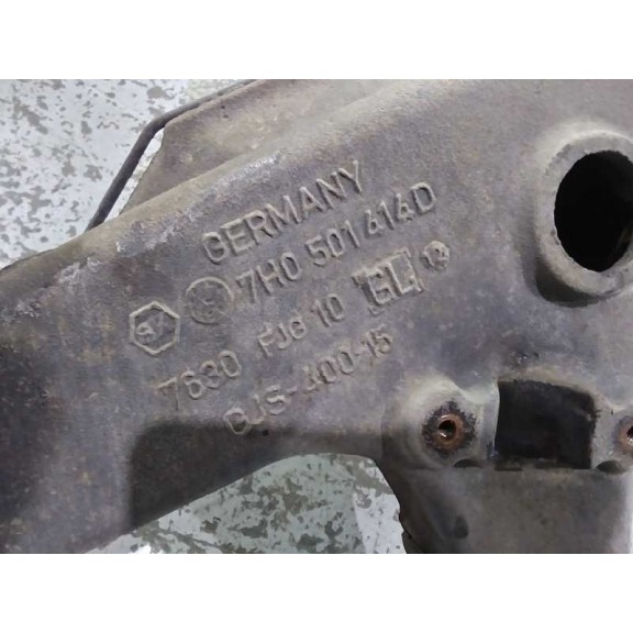 Recambio de mangueta trasera derecha para volkswagen t5 transporter (7e) kombi referencia OEM IAM 7H0501414D  