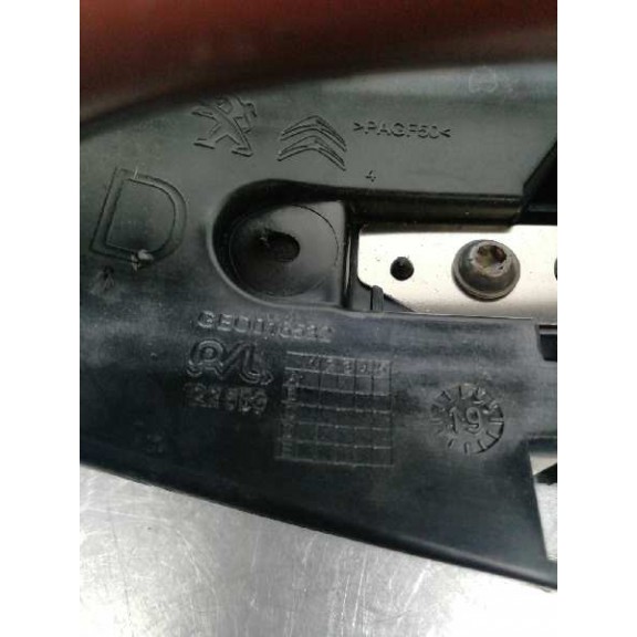 Recambio de maneta exterior trasera derecha para peugeot 3008 style referencia OEM IAM 980297821T MARRON GE0016532