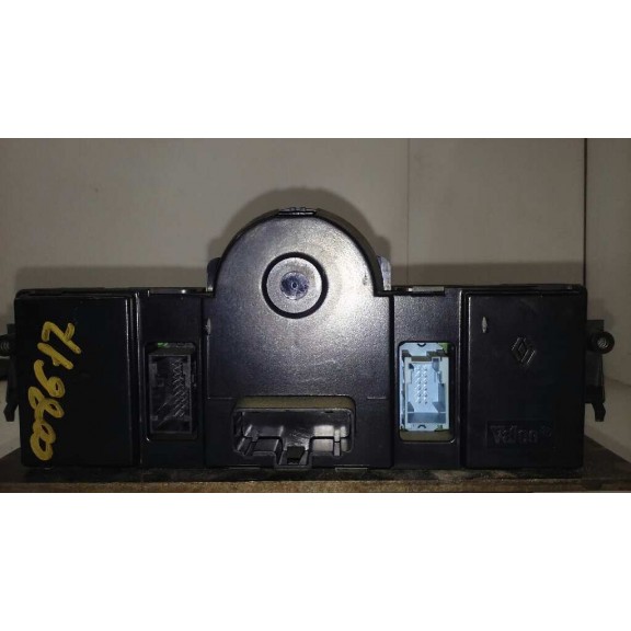 Recambio de mando climatizador para renault scenic ii confort authentique referencia OEM IAM 82000265572  