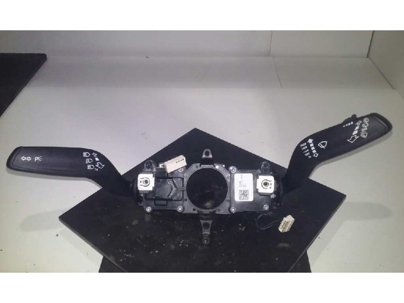 Recambio de mando multifuncion para audi a1 sportback (8xa) 1.6 tdi referencia OEM IAM 8X0953501  