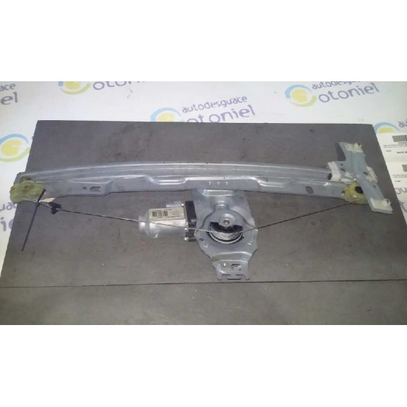 Recambio de elevalunas delantero derecho para peugeot 207 sw referencia OEM IAM 9681182280 5P 400912C