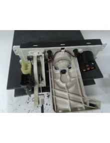 Recambio de mando calefaccion / aire acondicionado para kia carens 1.8 ls monovolumen referencia OEM IAM 00307   2