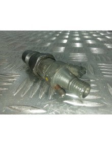 Recambio de inyector para volkswagen polo berlina (6n1) básico referencia OEM IAM 028130201C   2