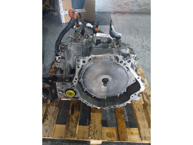 Recambio de despiece caja cambios para lexus ct 200h referencia OEM IAM P9073B11 B03Y150 100.241KM DAÑADO