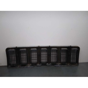 Recambio de rejilla delantera para jeep gr.cherokee (zj)/(z) 2.5 turbodiesel referencia OEM IAM 55055059  