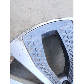 Recambio de llanta para renault scénic iv (j9_) 1.3 tce 140 referencia OEM IAM 653JX20 ET33 20 PULGADAS 