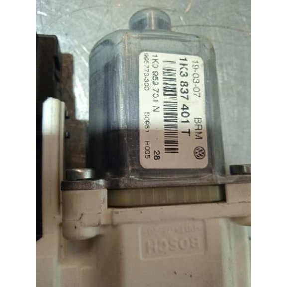 Recambio de motor elevalunas delantero izquierdo para volkswagen golf v berlina (1k1) gt referencia OEM IAM 1K3837401T  