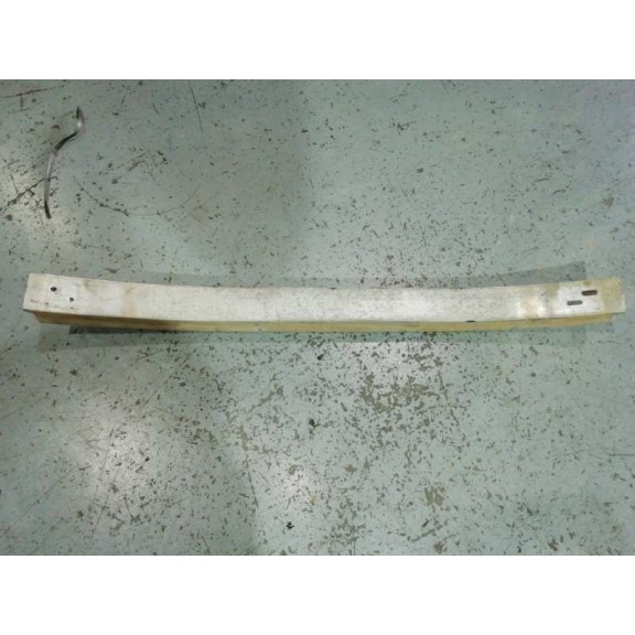 Recambio de refuerzo paragolpes delantero para nissan primera berlina (p12) acenta referencia OEM IAM 62030AU300  