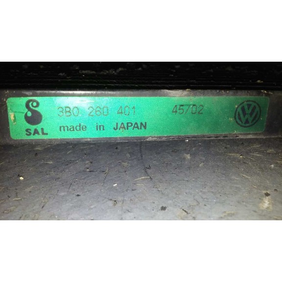 Recambio de condensador / radiador aire acondicionado para volkswagen passat berlina (3b3) advance referencia OEM IAM 3B0260401 