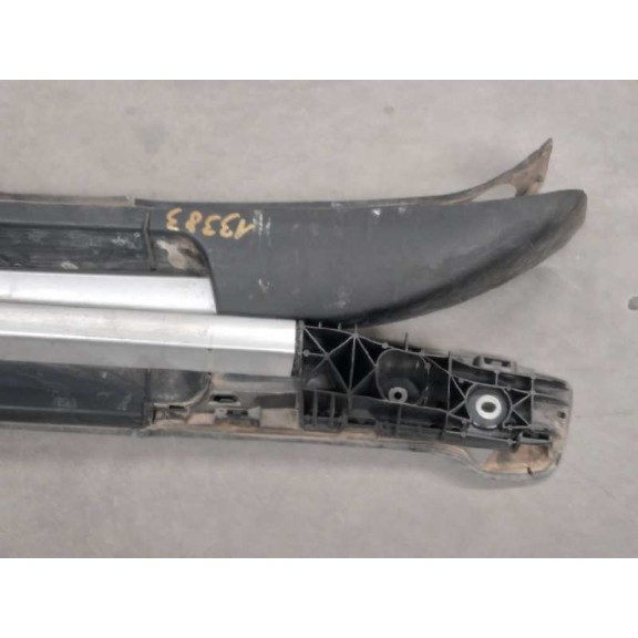 Recambio de barras techo para dacia duster ambiance 4x2 referencia OEM IAM  FALTA EMBELLECEDOR X2