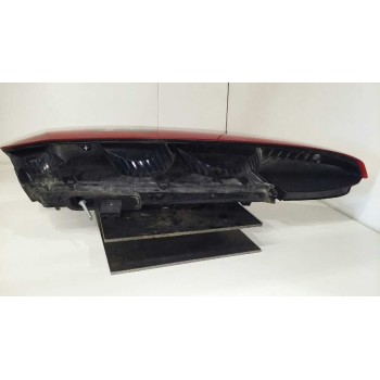 Recambio de piloto trasero derecho para ford fiesta (cbk) ambiente referencia OEM IAM  1ª 5P