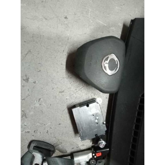 Recambio de kit airbag para ssangyong tivoli referencia OEM IAM A2C18434602 8620135500LBH 