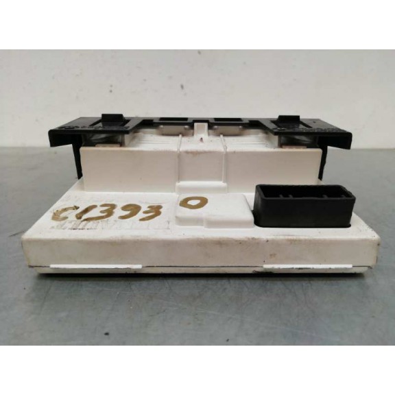 Recambio de display para renault megane ii berlina 5p authentique referencia OEM IAM 8200350498  