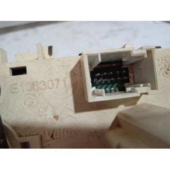 Recambio de mando calefaccion / aire acondicionado para peugeot 208 active referencia OEM IAM E1063071  
