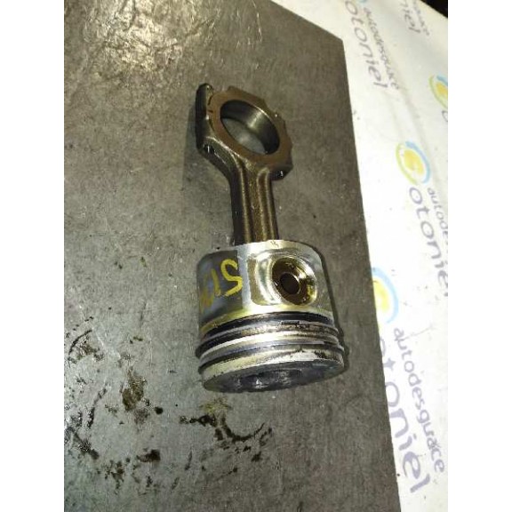 Recambio de piston para opel vectra c caravan elegance referencia OEM IAM Z19DT  