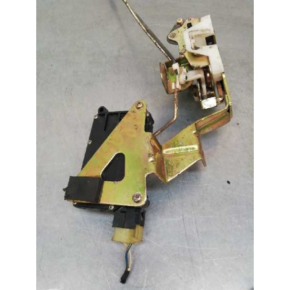 Recambio de cerradura puerta delantera derecha para daewoo matiz cd referencia OEM IAM 96527751  2 CABLES