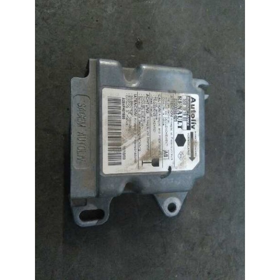 Recambio de centralita airbag para renault kangoo (f/kc0) alize referencia OEM IAM 8200098401  