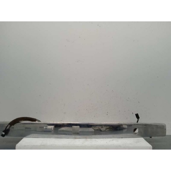 Recambio de molduras traseras para kia sorento 2.5 crdi cat referencia OEM IAM   