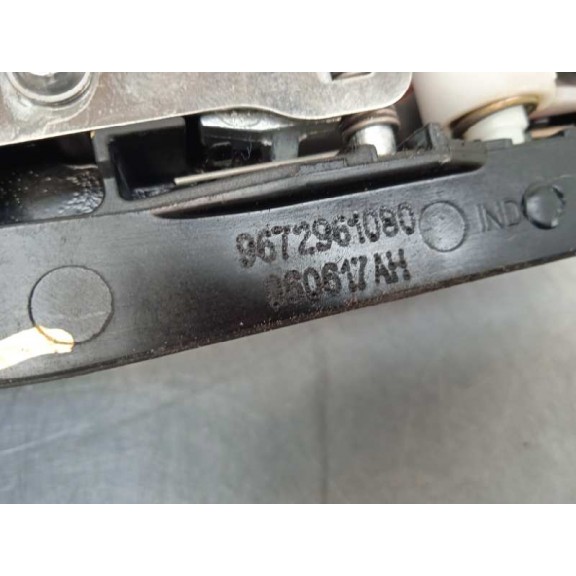 Recambio de maneta exterior trasera derecha para peugeot 2008 (--.2013) style referencia OEM IAM 9672961080 ROJO 