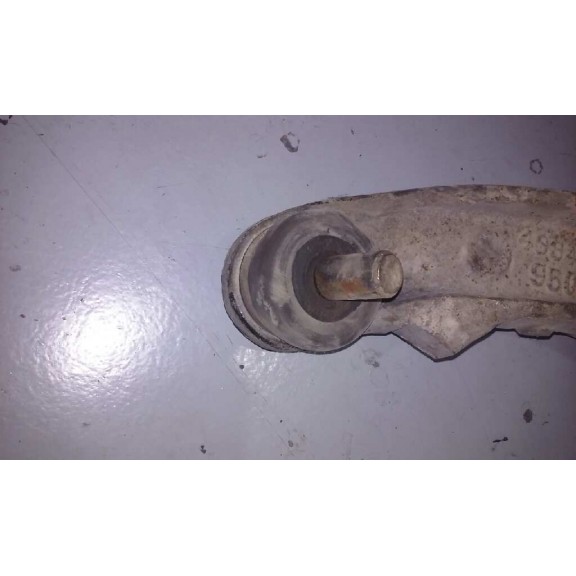 Recambio de brazo suspension superior delantero izquierdo para chrysler voyager (gs) 2.4 cat referencia OEM IAM   