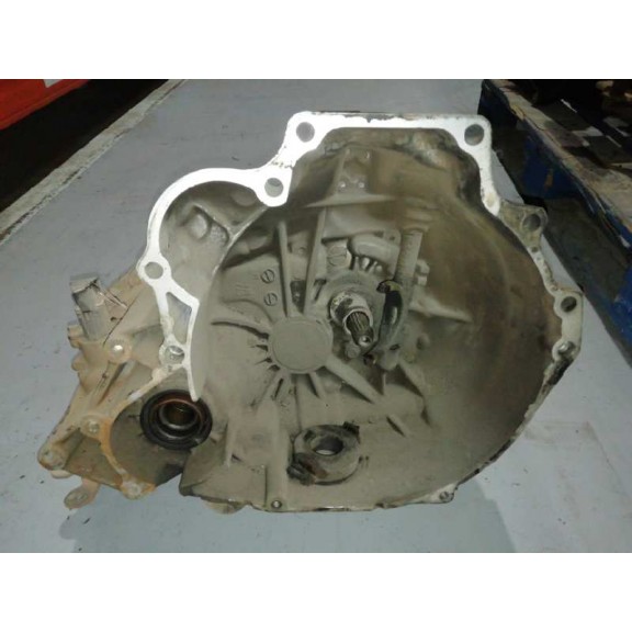 Recambio de caja cambios para nissan almera (n15) 2.0 diesel referencia OEM IAM 57J 1995 