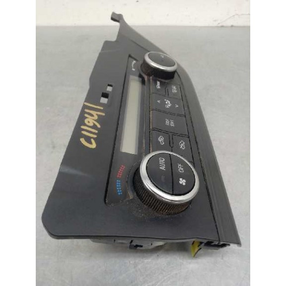 Recambio de mando climatizador para toyota auris 1.4 turbodiesel cat referencia OEM IAM 5590002370 5435F38A 