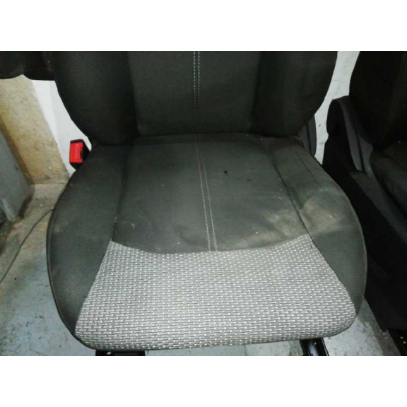 Recambio de juego asientos completo para ford ecosport 1.5 ti-vct cat referencia OEM IAM  ISOFIX NEGRO