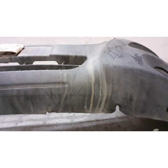 Recambio de paragolpes delantero para renault master kipper doka l3h1 3,5t referencia OEM IAM 620220006R TOCADO 620220007R