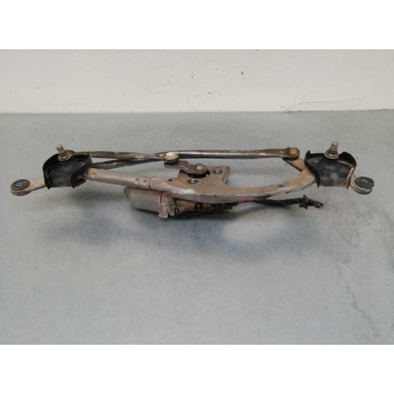Recambio de motor limpia delantero para toyota auris 1.4 turbodiesel cat referencia OEM IAM 8511002340  5 CABLES