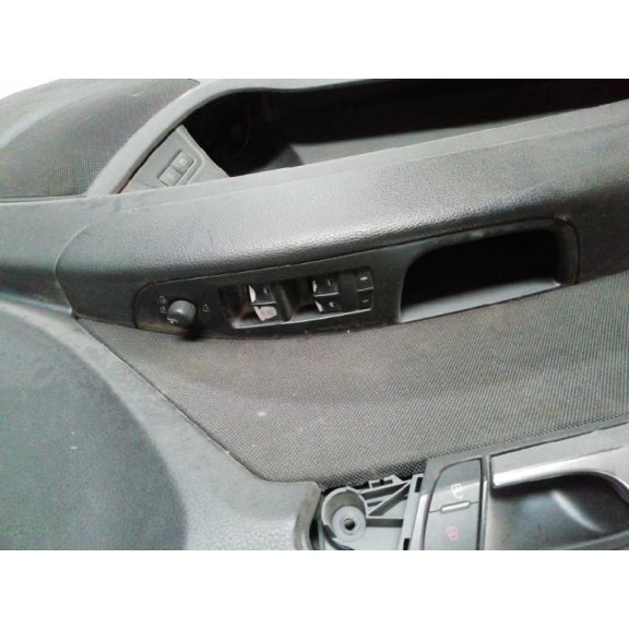 Recambio de guarnecido puerta delantera izquierda para audi q7 (4l) 3.0 tdi referencia OEM IAM 4L1867105A  