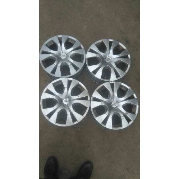 Recambio de juego llantas para citroën c4 grand picasso 1.6 16v hdi fap referencia OEM IAM 6.5JX17ET26 X4 17